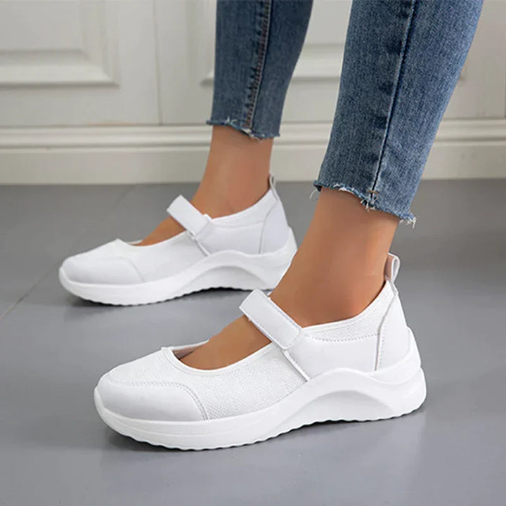 Lot Comfy Platform Sneakers