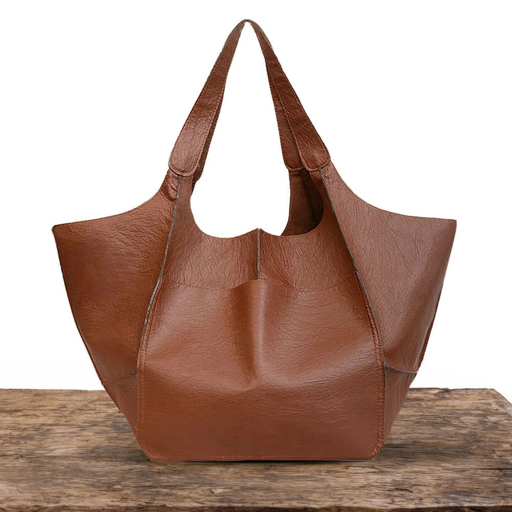 Laura's Timeless Allure | Borsa vintage