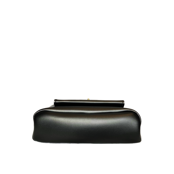Vintage Kiss Lock Bag | Essential Retro Chic