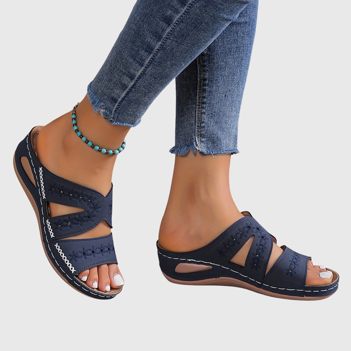 Noëlle Lightweight Orthopedic Sandals