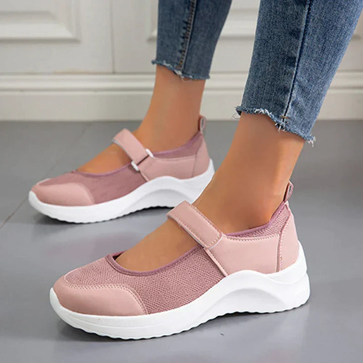 Lot Comfy Platform Sneakers