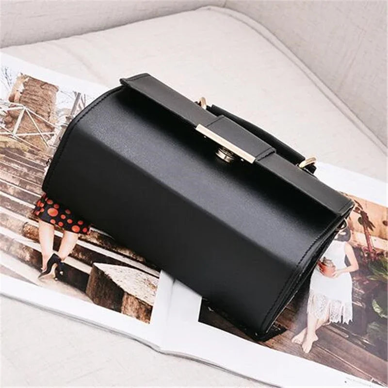 Chic Retro Crossbody Handbag for Women | Similpelle di alta qualità