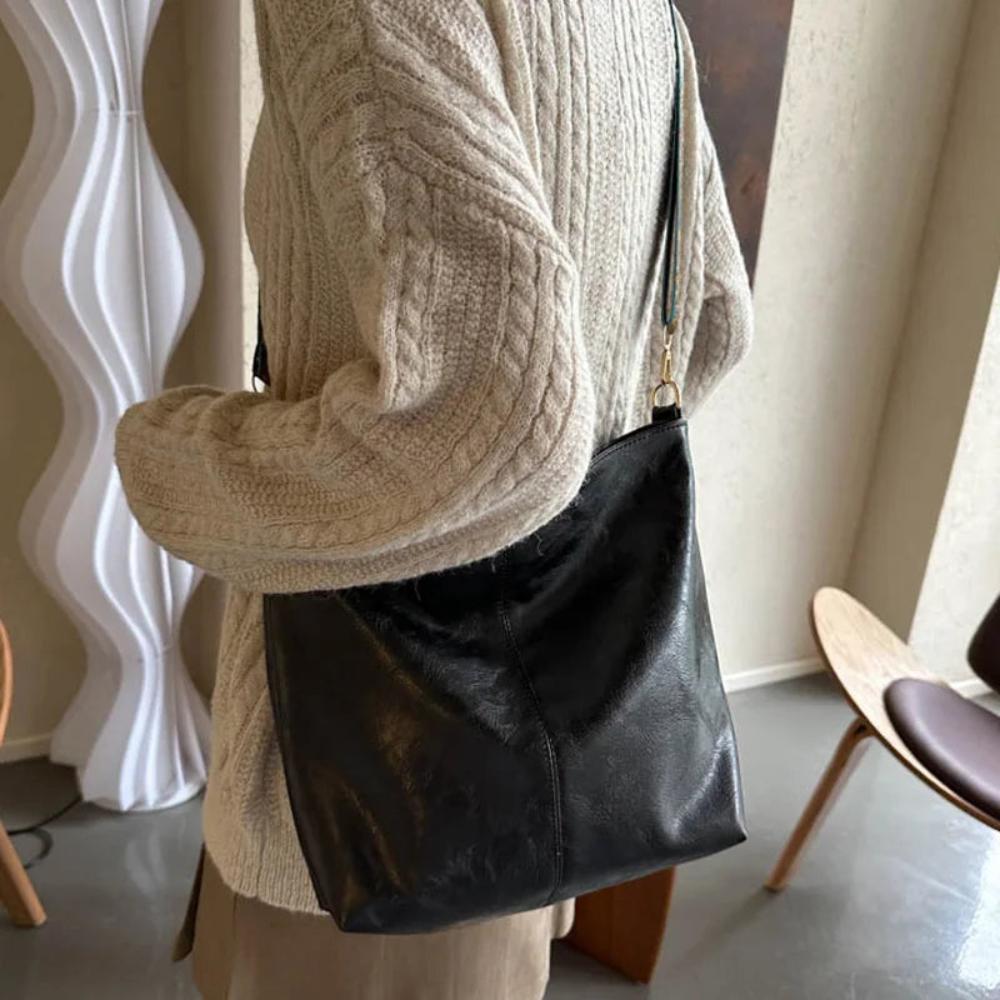 Charm Vintage di Chelsey | Borsa a spalla in pelle