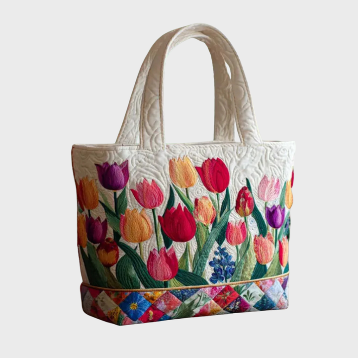 Camilla | Handmade bag with a relaxed cut