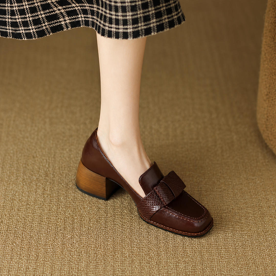 Contessa Knot Loafers