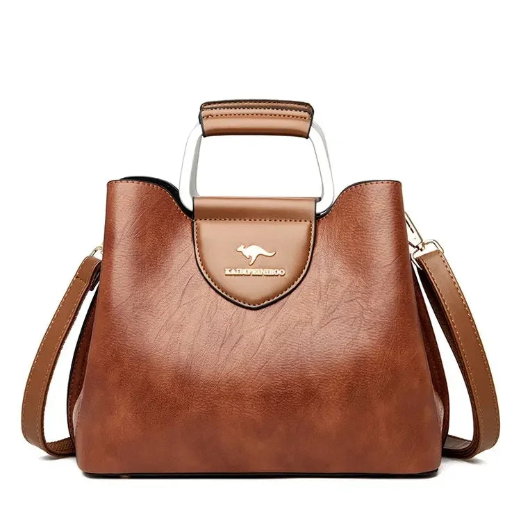 Borsa in pelle alla moda