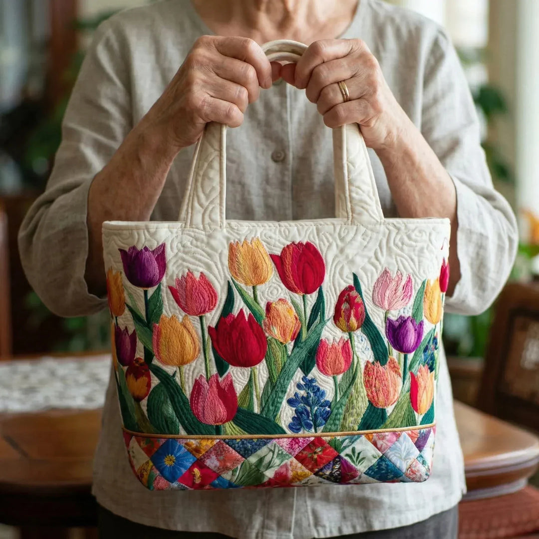 Camilla | Handmade bag with a relaxed cut