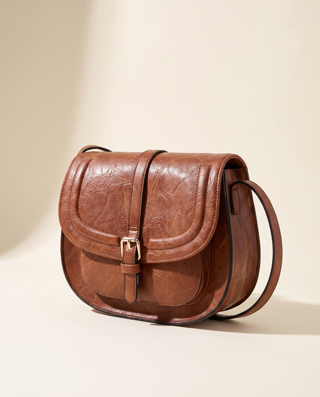 Evelyn Classic Saddle Crossbody Bag