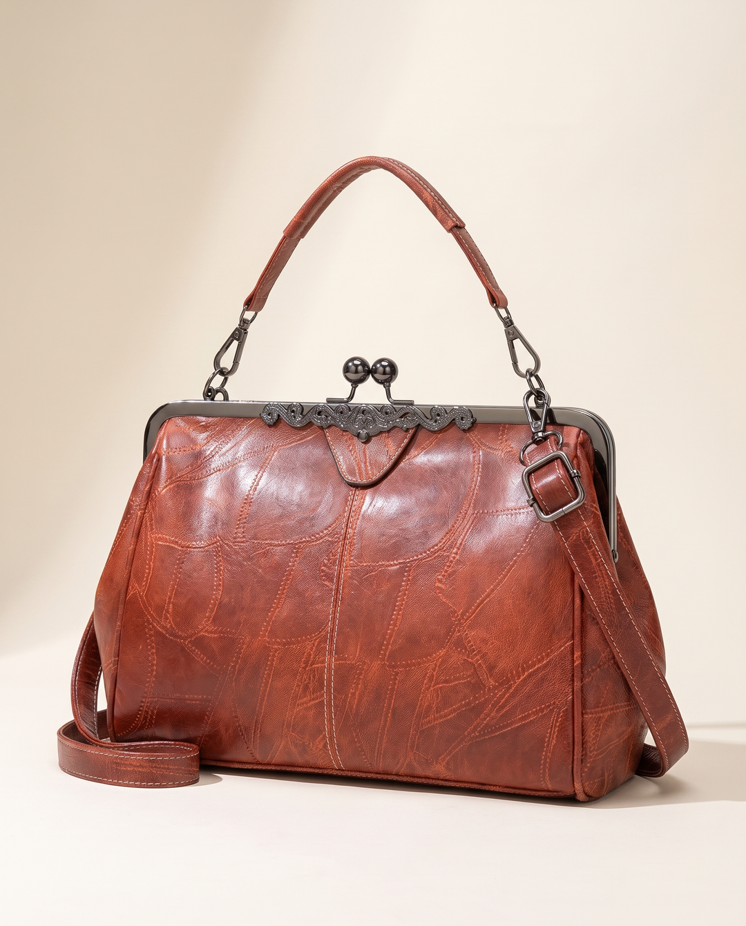 The Classic Charm of Johanna | Vintage Bag