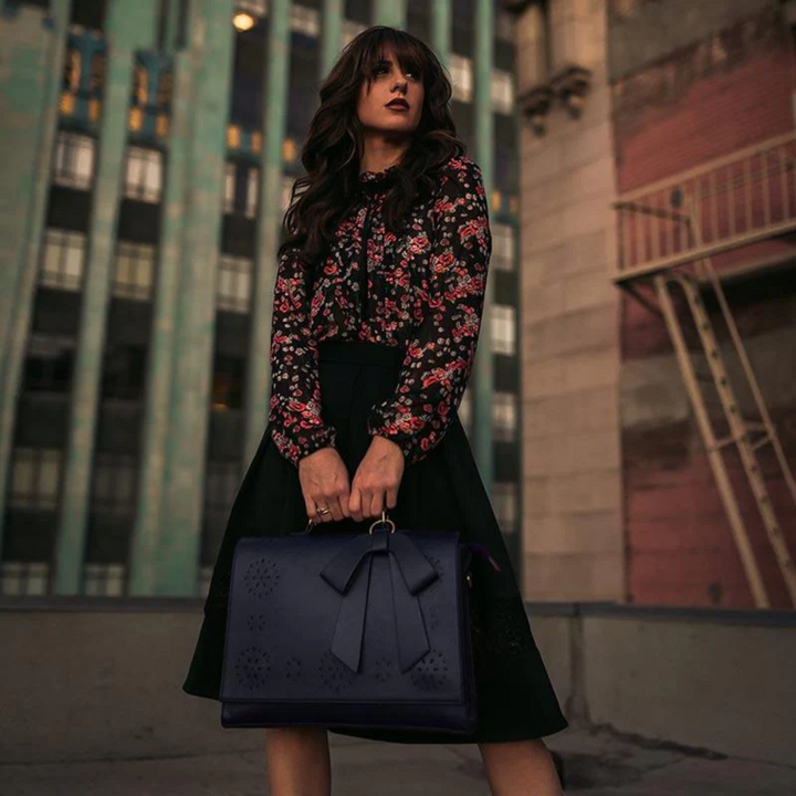Borsa a mano elegante con fiocco